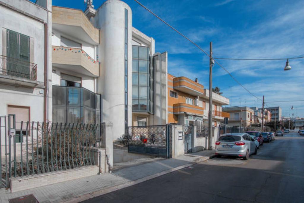 레체 Lo Specchio Del Salento B&B 외부 사진