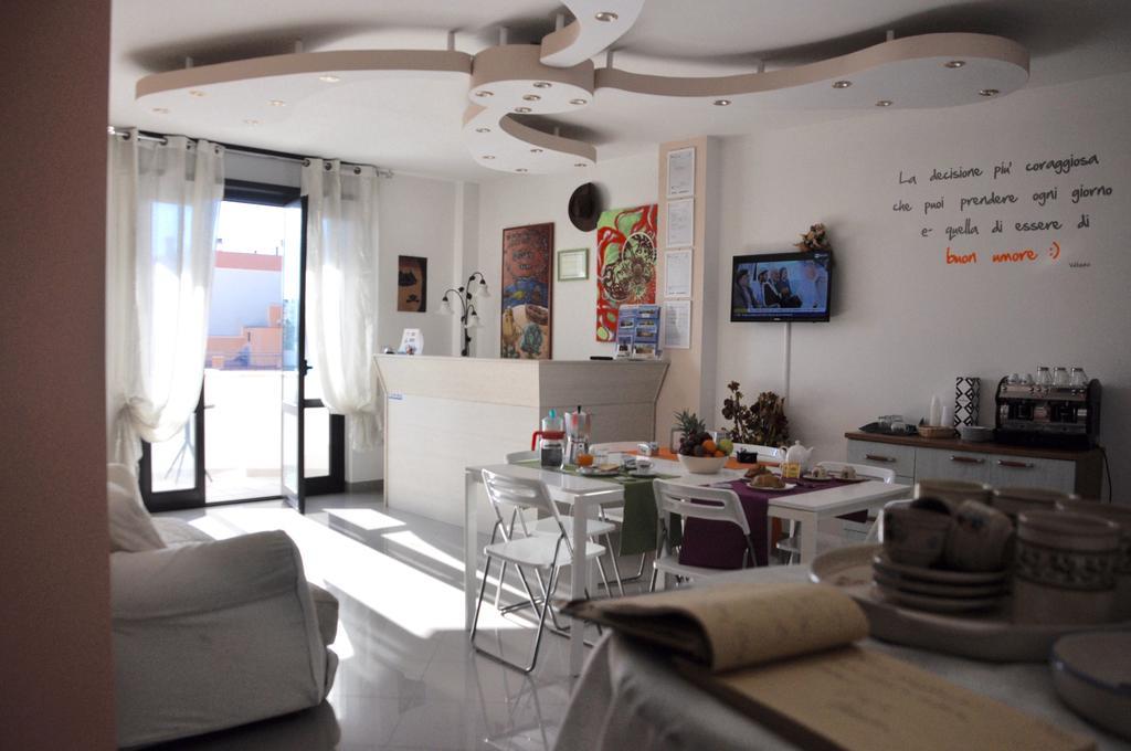 레체 Lo Specchio Del Salento B&B 외부 사진