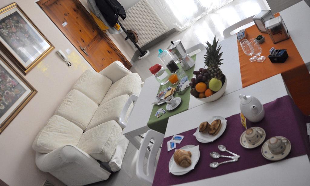 레체 Lo Specchio Del Salento B&B 외부 사진