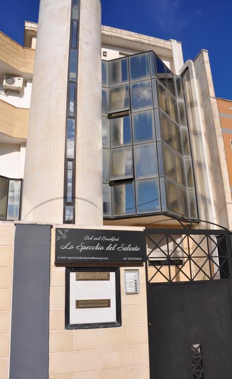 레체 Lo Specchio Del Salento B&B 외부 사진