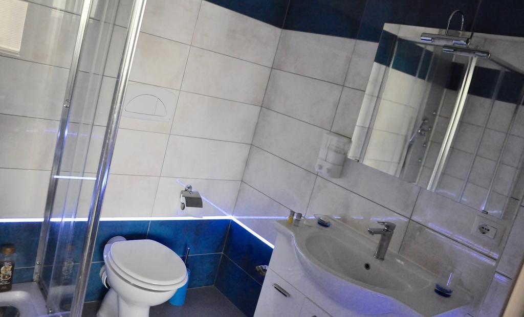 레체 Lo Specchio Del Salento B&B 외부 사진